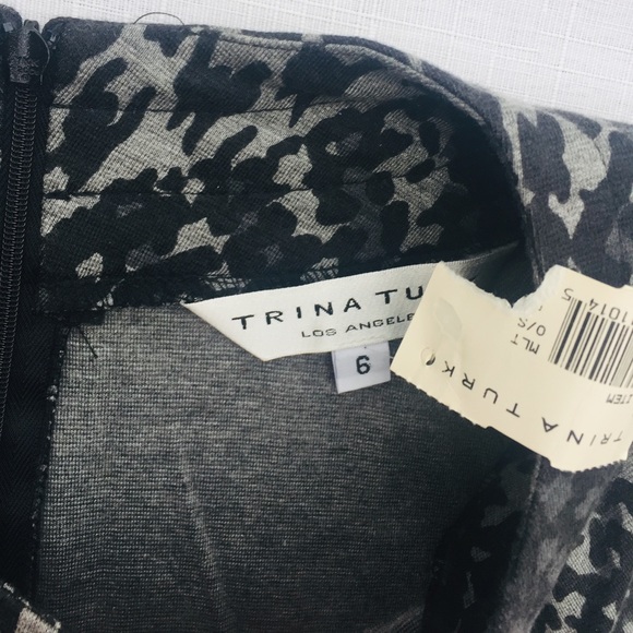 Trina Turk Abstract Print short sleeve Dress - Picture 5 of 6